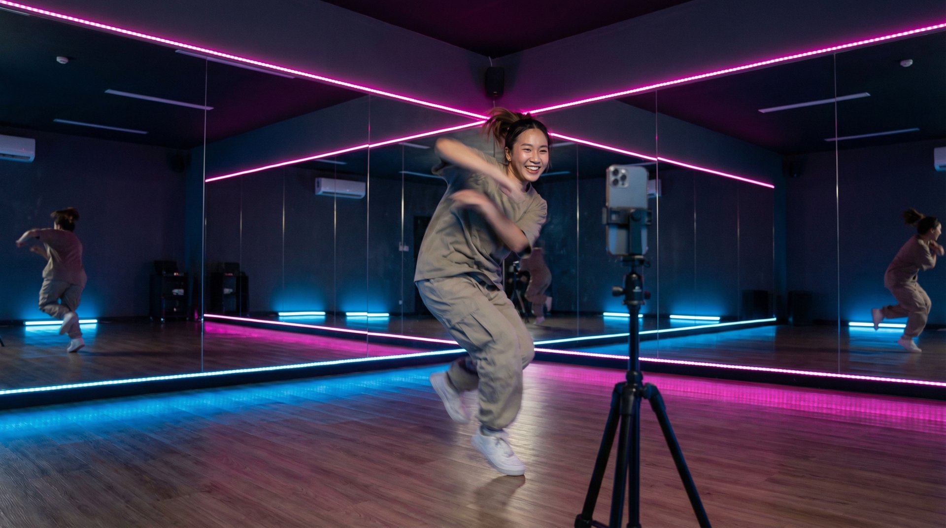 丝瓜视频社区舞蹈挑战视频